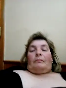 GentlePoison05921 live cam on StripChat