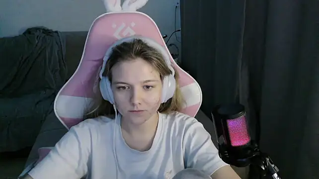 HelenMo0n