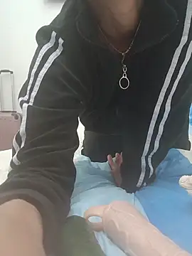 NixingCranny live cam preview