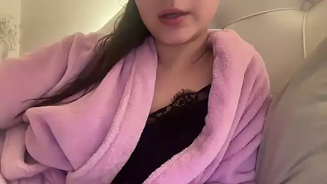 lola-emilia