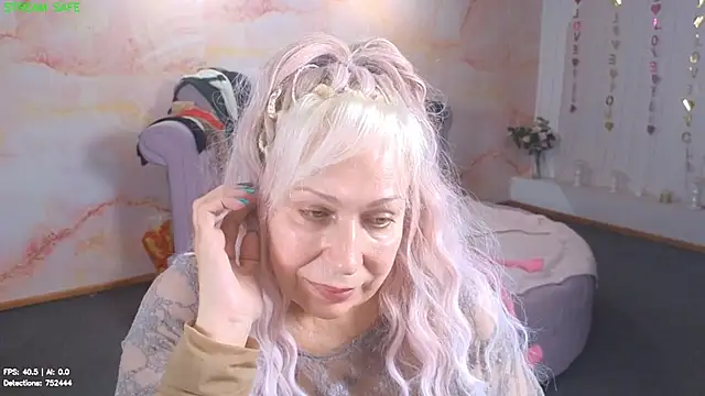 Penelope_Pinky