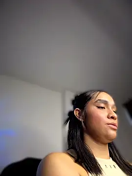 Isabella-Teen