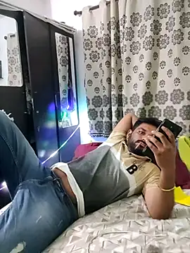 Live sex cam di avi007p