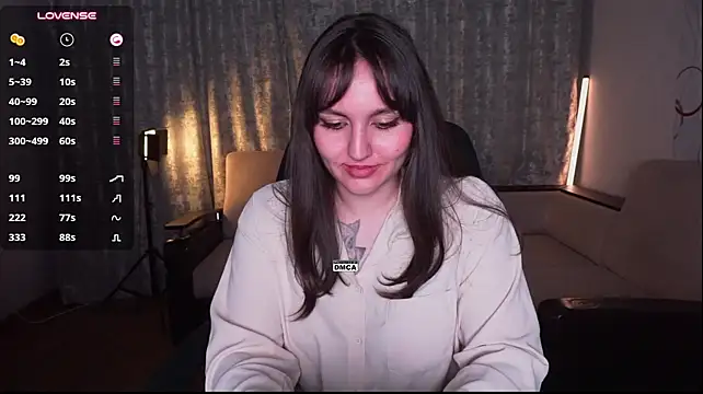 Hoot_owl_cb live cam on StripChat