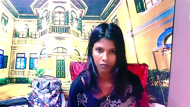 IndianSilkySpice live cam on StripChat