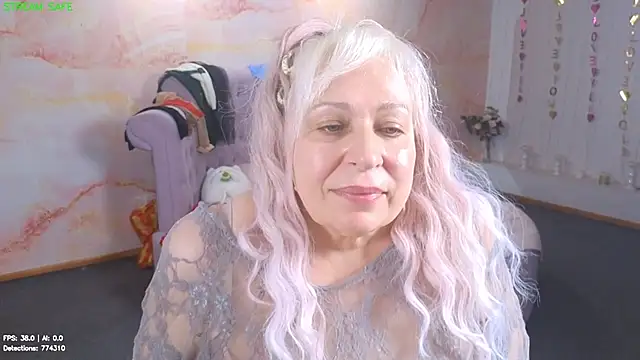 Penelope_Pinky