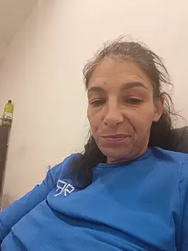 Sposini69 live cam on StripChat