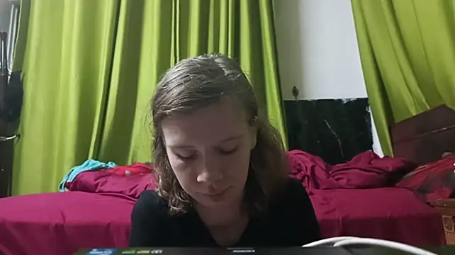 ElmerPattillo live webcam girl