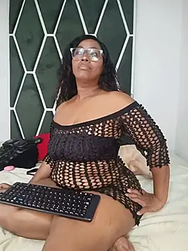 AmbarthSmiith2 live cam on StripChat