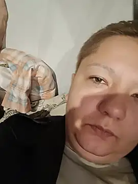 Tina_Mirabella live cam on StripChat