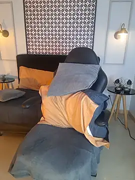 Amber_gold_