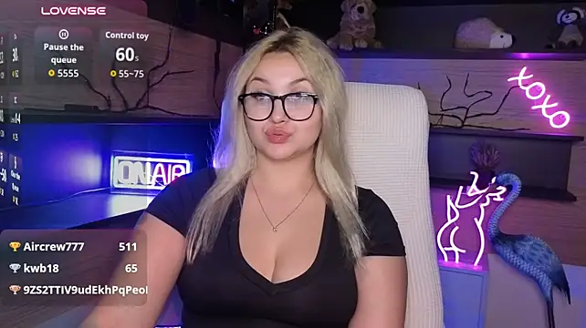 adrelaxina live cam on StripChat