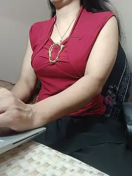 Chanchal--Navya live cam on StripChat