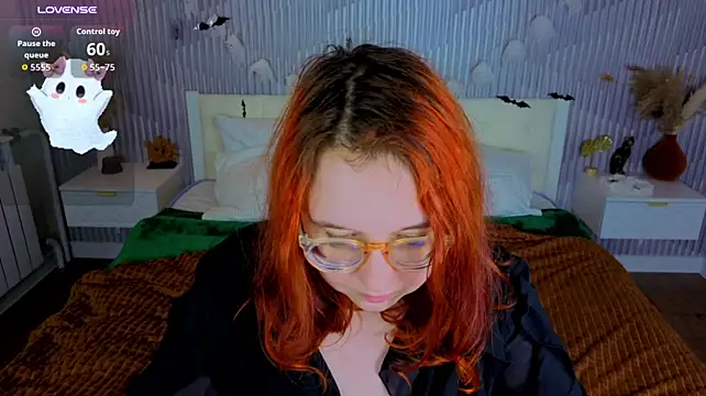 Aleks-casterrr live cam on StripChat