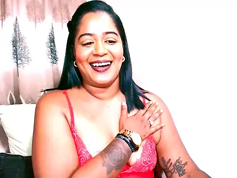 Indian_pearl live cam on StripChat