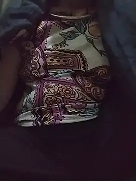 MT-XXX live cam on StripChat