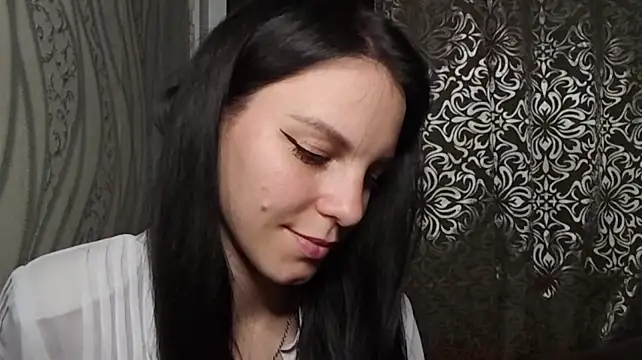 Lika_Bonita live cam on StripChat