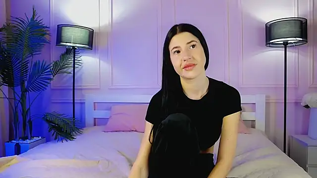 Pretty_Emilyy live cam on StripChat