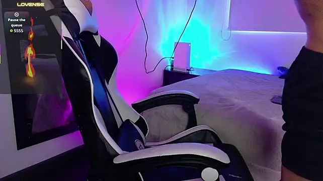 Saimonvela live cam on StripChat