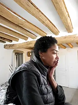 FATISSSE live cam preview
