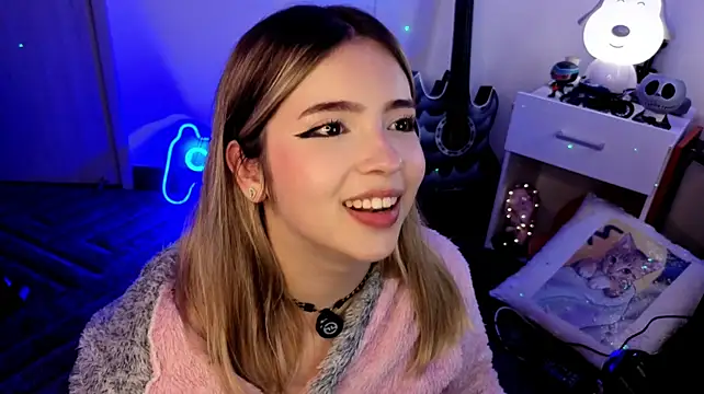 emilymiller_ (F young) - BIIIIG SQUIRTT #3