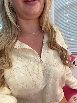 LoveShae_ webcam