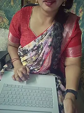 Shalini_telugu09