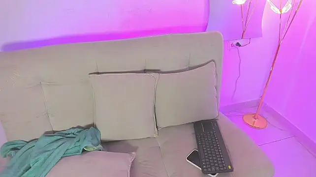 LiaCampbell_