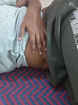Your_Alinaa