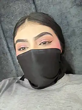 zharaaa18 webcam
