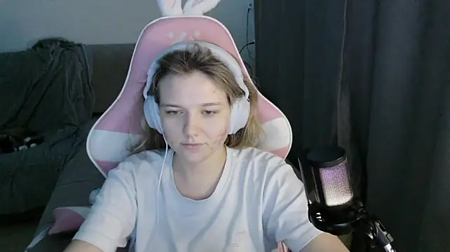 HelenMo0n