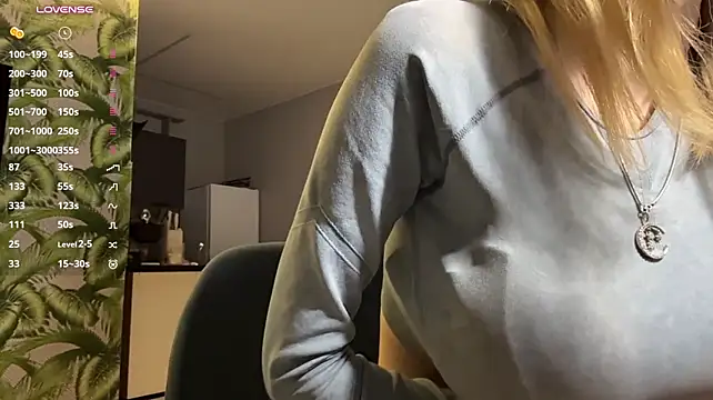 NatalieAnene live sex cam