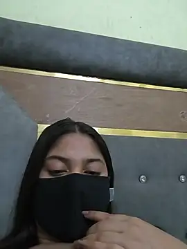 cute---aditi live cam on StripChat