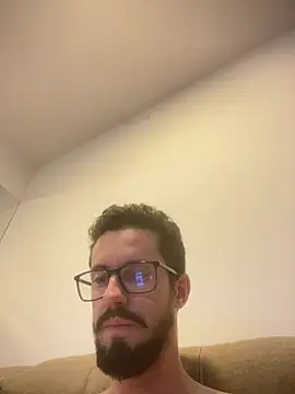 Sobral87 live cam on StripChat