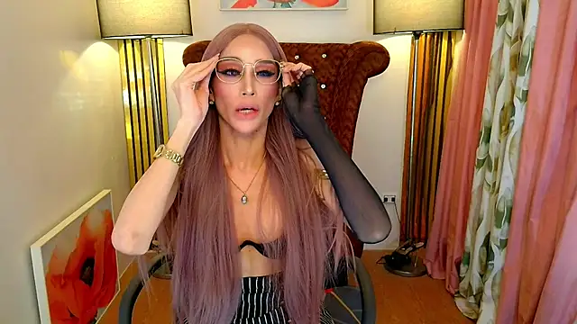 SeductiveSamanthaTS