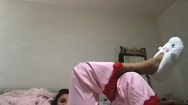 YourFavouriteSecret1 live cam on StripChat