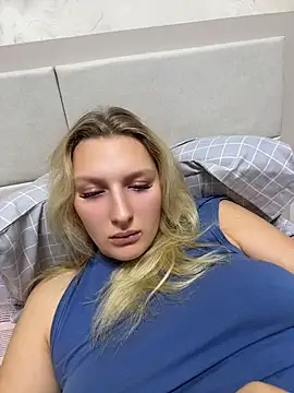Kleo_Key live cam on StripChat