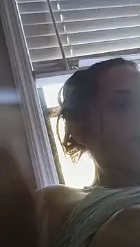 sarahassisfattt live cam on StripChat
