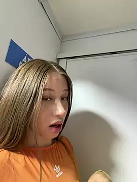 roouse live cam