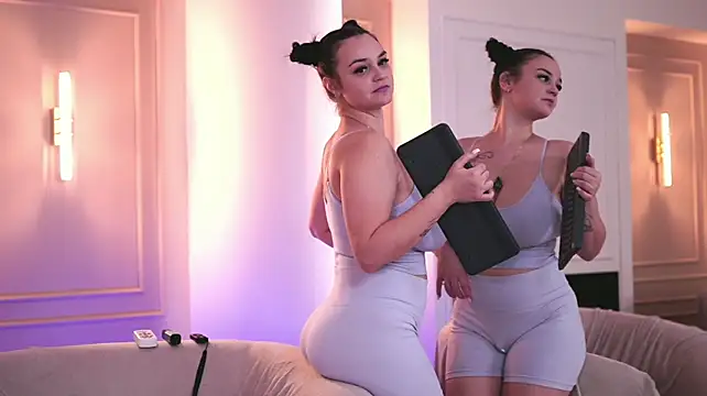 MilaFawn webcam
