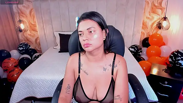 ChloeSmith_x