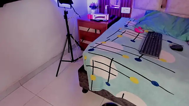jie_jie_
