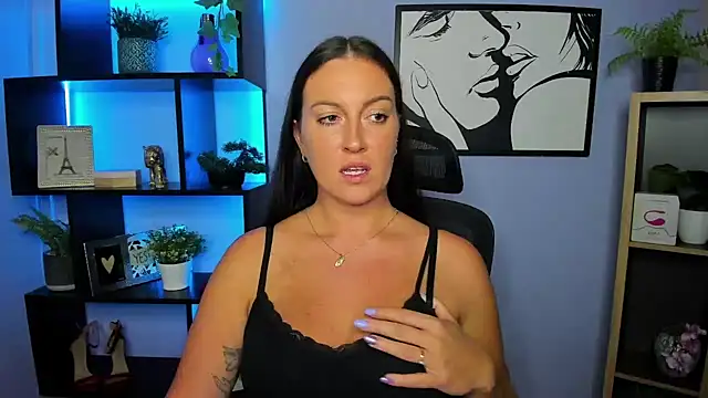FUN_AMI live cam on StripChat