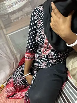 horny_chubby_girl_ (F milf) - uff my big ass for you baby😘
