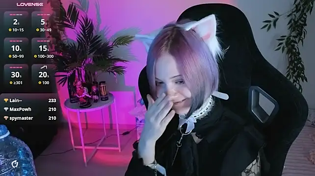 Hikkacat