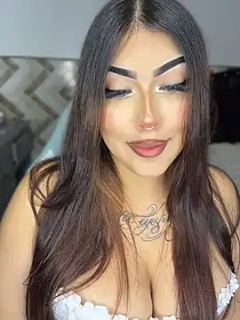 hollycute__