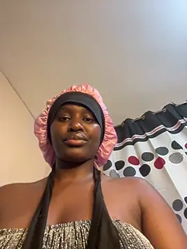 Prettygodess01 live cam on StripChat