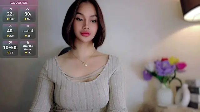 Cutee_Anna live cam on StripChat