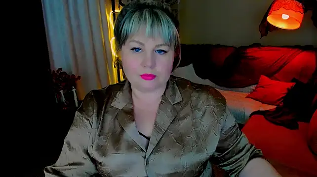 CrystaalStaar live cam on StripChat