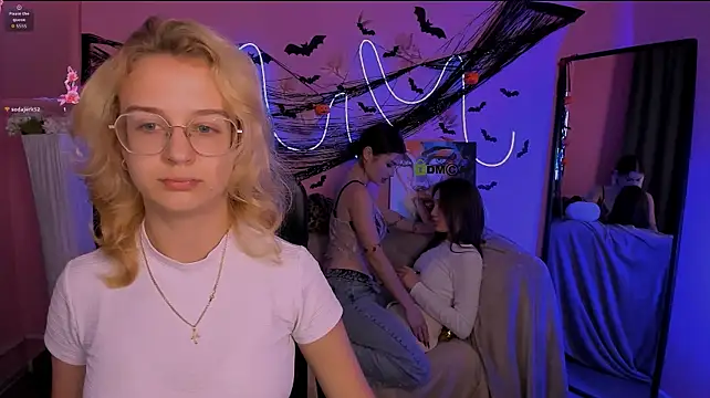 isabel_wave